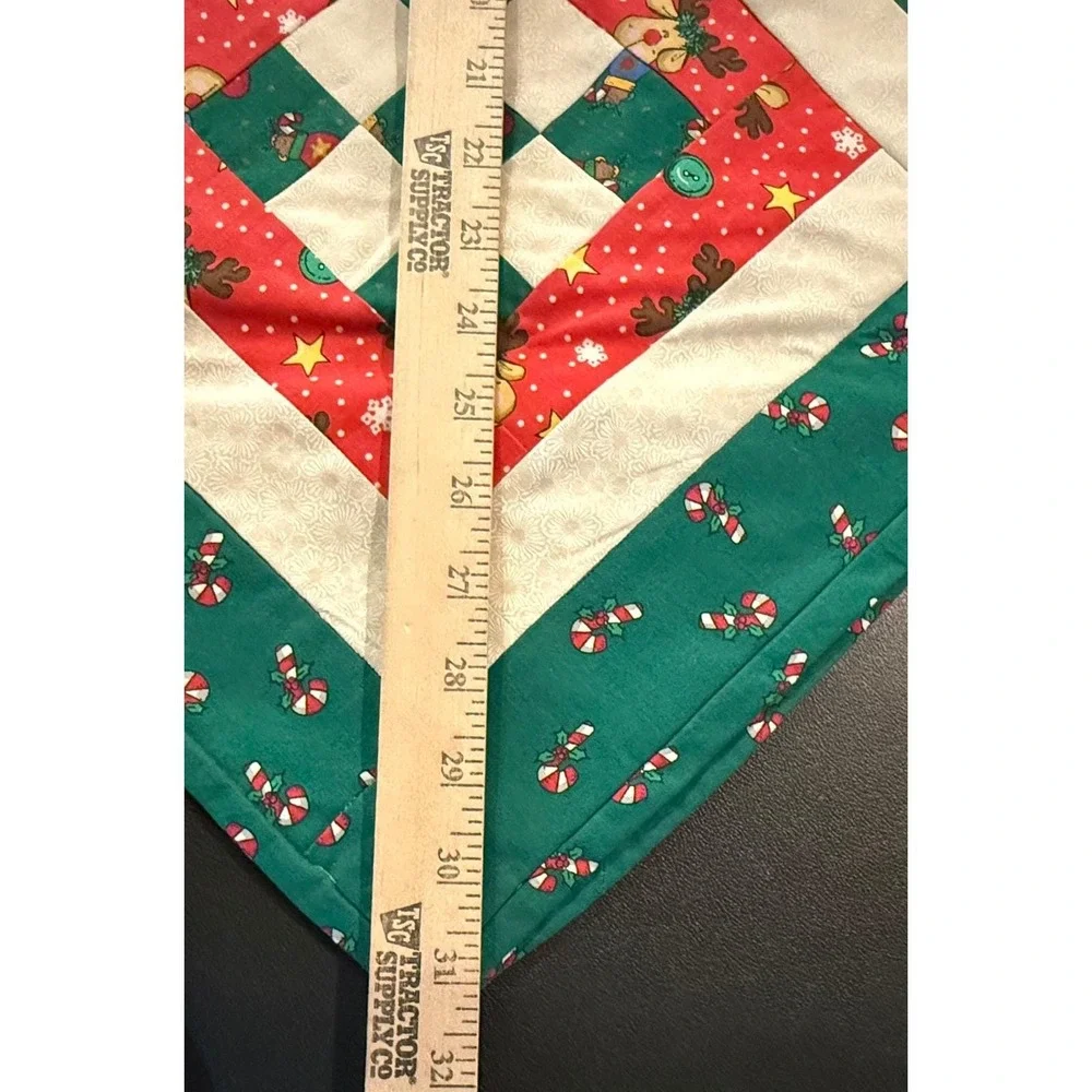 Handmade Christmas‎ Quilted Patchwork Holiday Red Green Table Runner 62 X 18